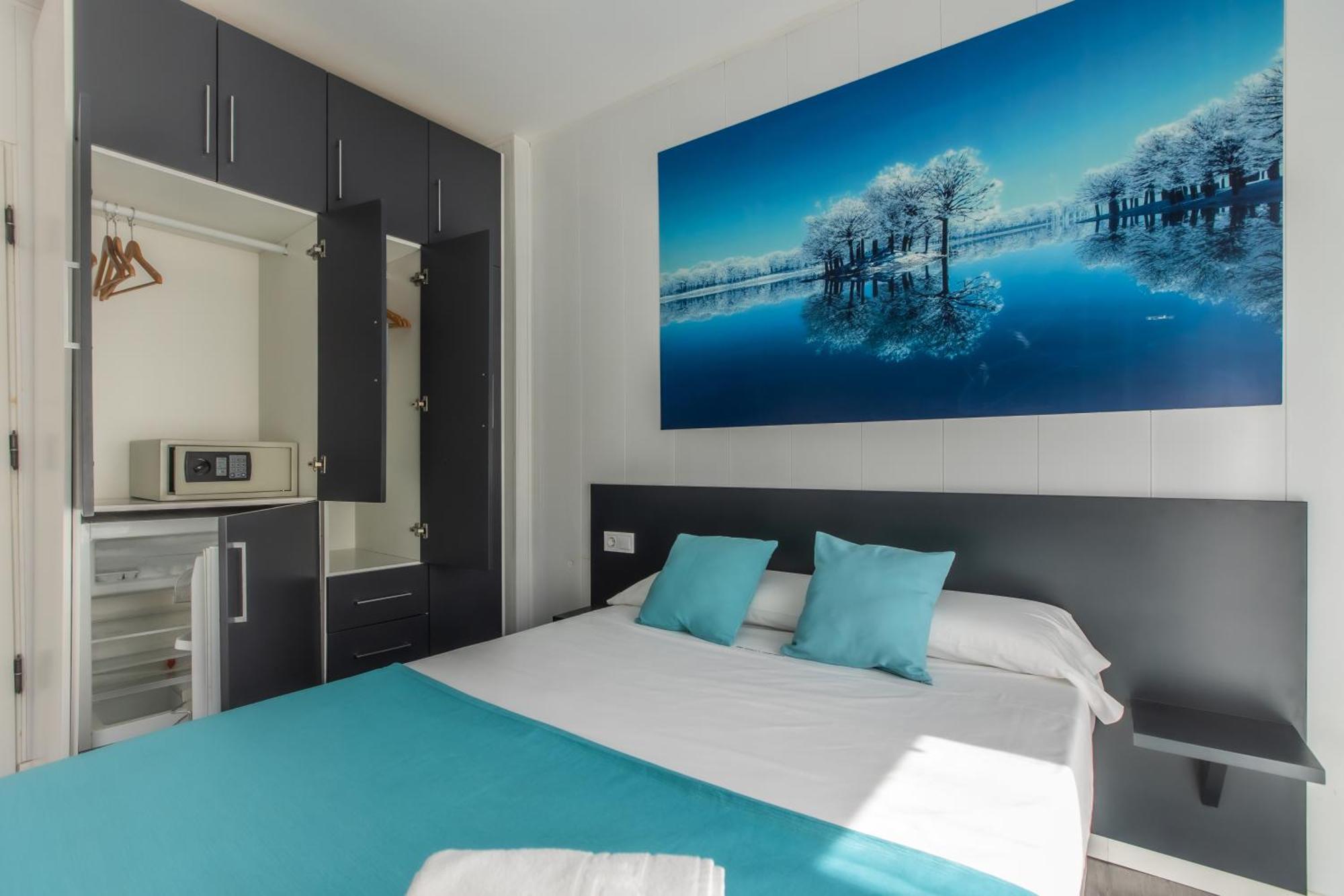 Sunsands Studio Con Balcones 2ºa Playa76 Carihuela ตอร์เรโมลิโนส ภายนอก รูปภาพ