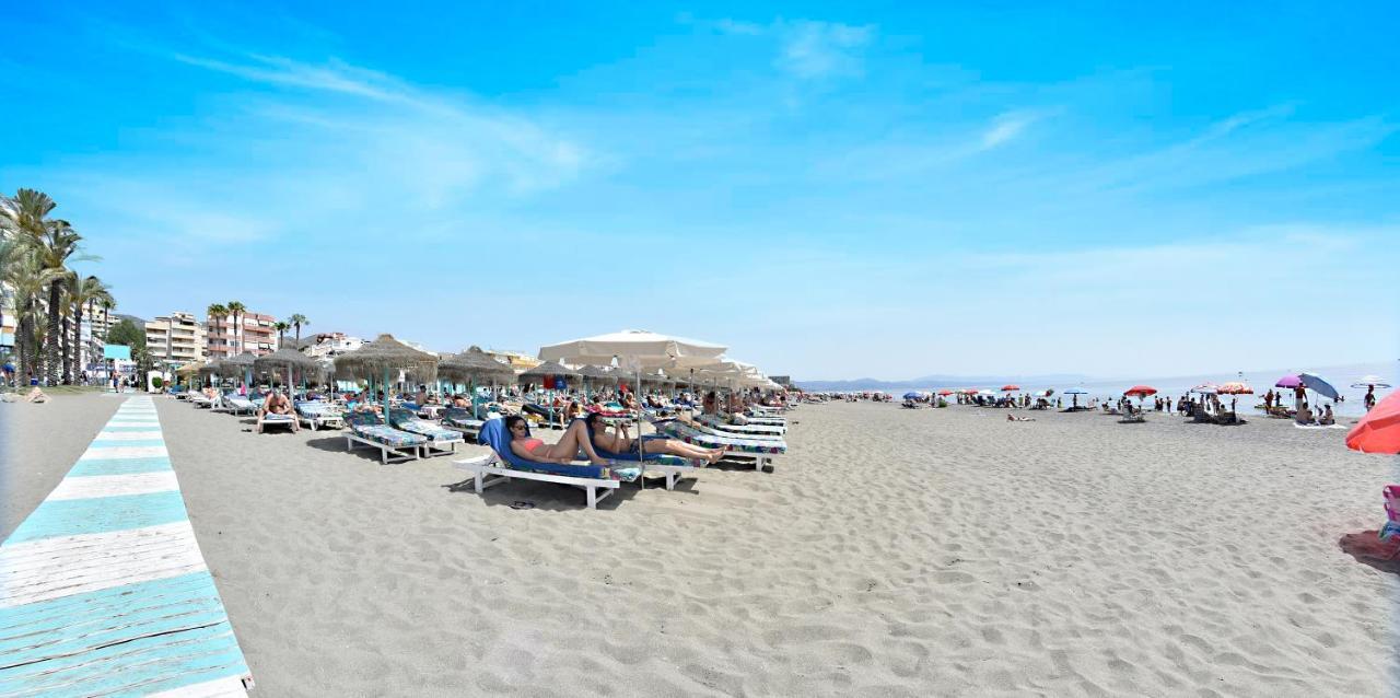 Sunsands Studio Con Balcones 2ºa Playa76 Carihuela ตอร์เรโมลิโนส ภายนอก รูปภาพ
